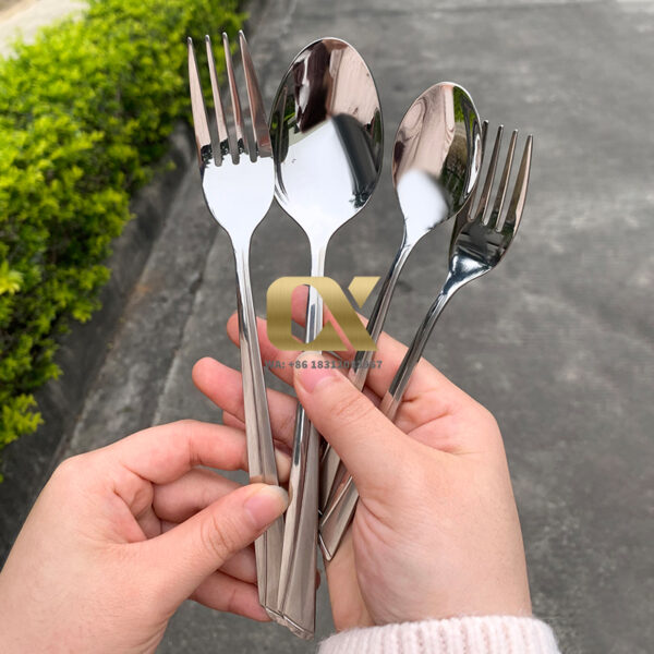 strust mc015 144 pcs of stainless steel cutlery and utensil set for family